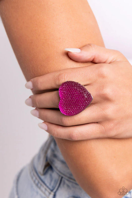 Paparazzi ♥ Hypnotizing Heart - Pink ♥ Ring