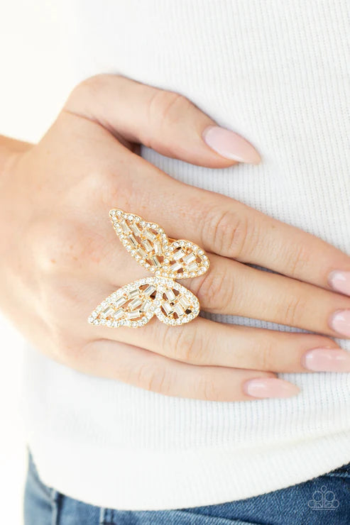 Paparazzi ♥ Flauntable Flutter - Gold ♥ Ring