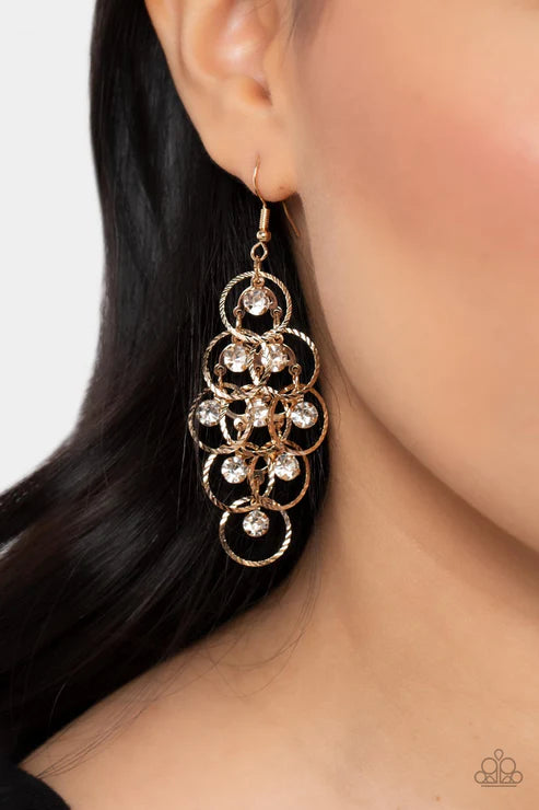 Paparazzi ♥ Head Rush - Gold ♥ Earrings
