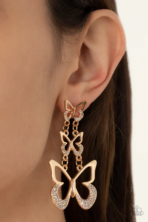 Paparazzi ♥ Flamboyant Flutter - Gold ♥ Post Earrings