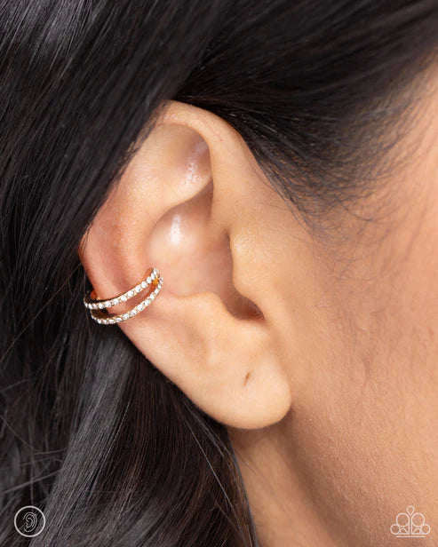 Paparazzi ♥ Monochromatic Mystique - Gold ♥ Post Earrings