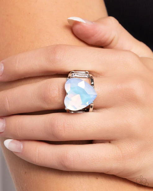 Paparazzi ♥ Youthful Yearbook - Blue ♥ Ring