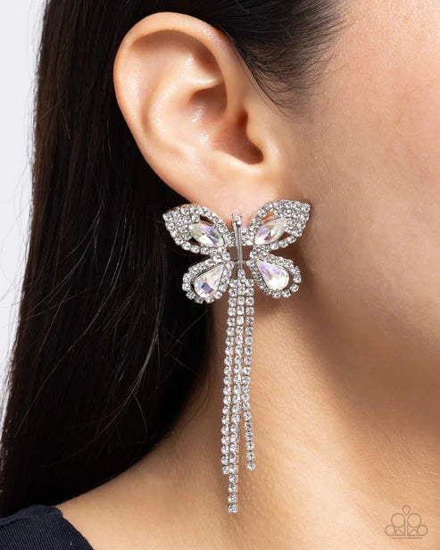 Paparazzi ♥ Next SOAR - White ♥ Post Earrings