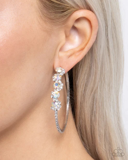 Paparazzi ♥ Noticeable Difference - Multi ♥ Earrings