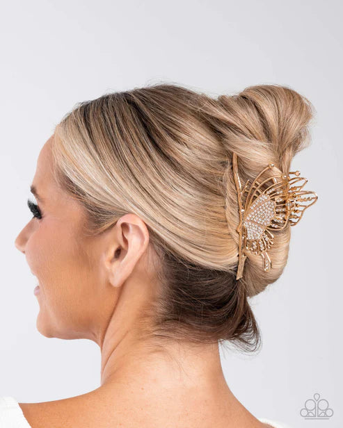 Paparazzi ♥ Layered Landing - Gold ♥ Hair Clip