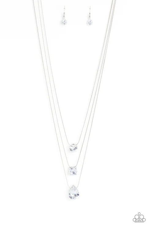 Paparazzi ♥ Lustrous Layers - White ♥ Necklace