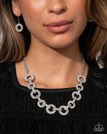 Paparazzi ♥ Elegant Embrace - White ♥ Necklace