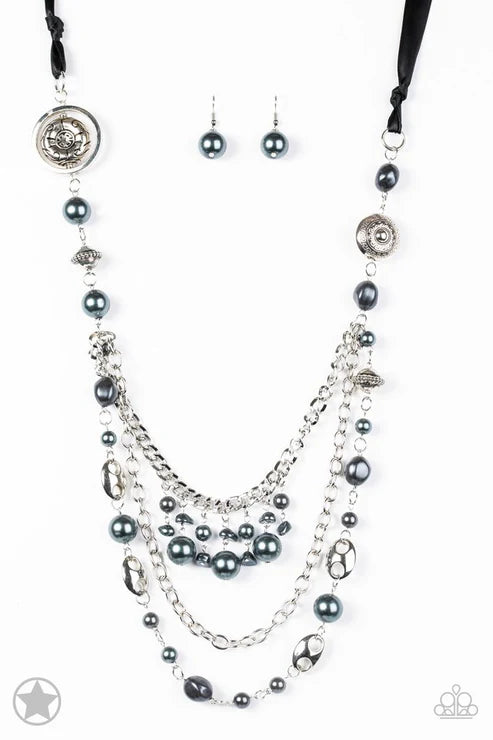 Paparazzi ♥ All The Trimmings - Black ♥ Necklace