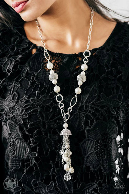 Paparazzi ♥ Designated Diva - White ♥ Necklace