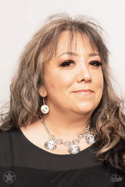 Paparazzi ♥ Hypnotized - Silver ♥ Necklace