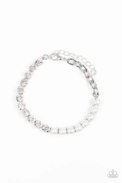 Paparazzi ♥ Out Like A SOCIALITE - White ♥ Bracelet
