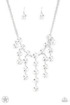 Paparazzi ♥ Spotlight Stunner - White ♥ Necklace
