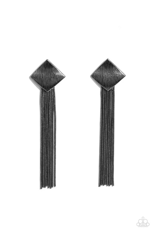 Paparazzi ♥ Experimental Elegance - Black ♥ Post Earrings