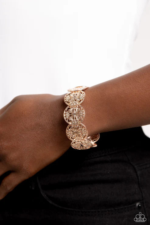 Paparazzi ♥ Portico Picnic - Rose Gold ♥ Bracelet