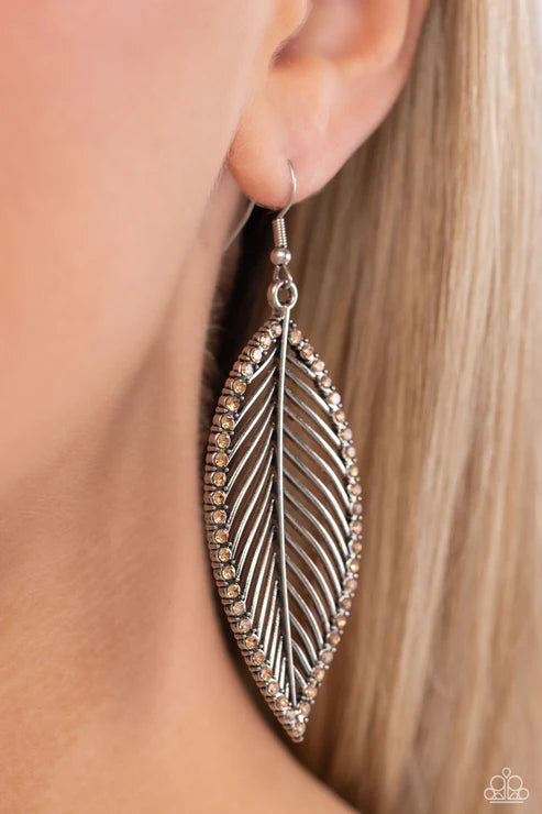 Paparazzi ♥ Canopy Cabaret - Brown ♥ Earrings