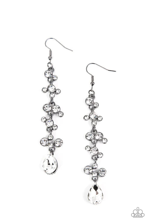 Paparazzi ♥ Wedding Day Dazzle - Black ♥ Earrings