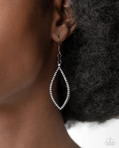 Paparazzi ♥ Twinkly Treat - Black ♥ Earrings