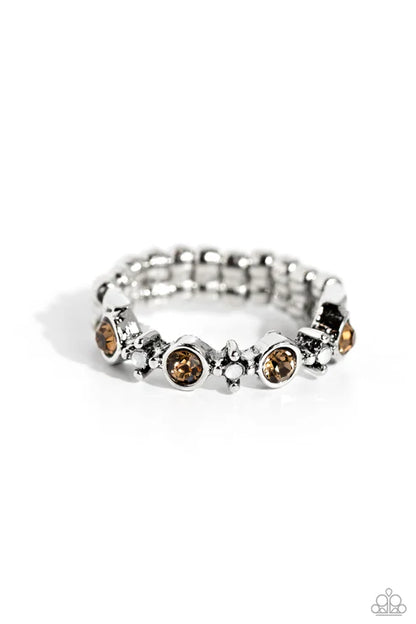 Paparazzi ♥ Modestly Modern - Brown ♥ Ring