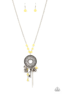 Paparazzi ♥ Making Memories - Yellow ♥ Necklace