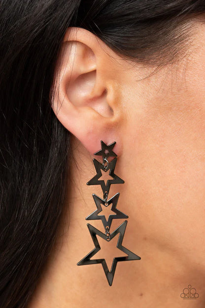 Paparazzi ♥ Superstar Crescendo - Black ♥ Post Earrings