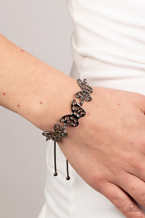 Paparazzi ♥ Put a WING on It - Black ♥ Bracelet