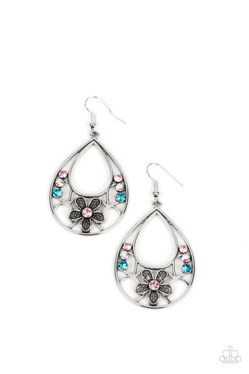 Paparazzi ♥ Meadow Marvel - Multi ♥ Earrings