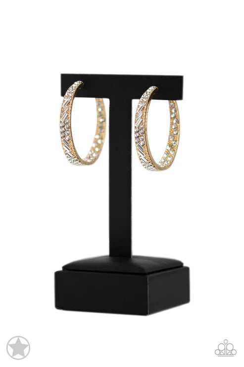 Paparazzi ♥ GLITZY By Association - Gold ♥ Earrings