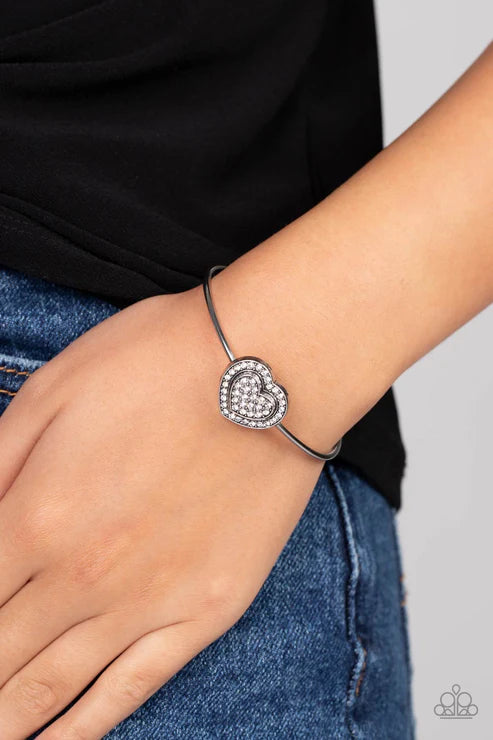 Paparazzi ♥ Stunning Soulmates - White ♥ Bracelet