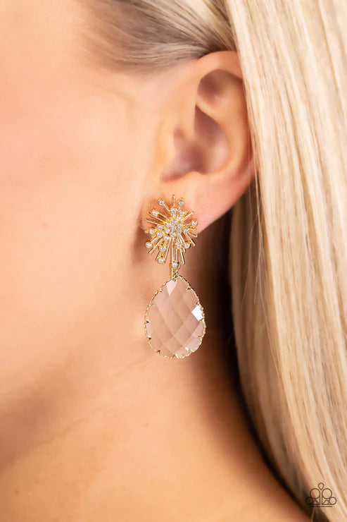 Paparazzi ♥ Stellar Shooting Star - Gold ♥ Post Earrings