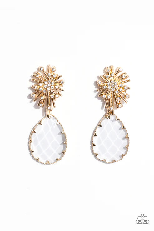 Paparazzi ♥ Stellar Shooting Star - Gold ♥ Post Earrings
