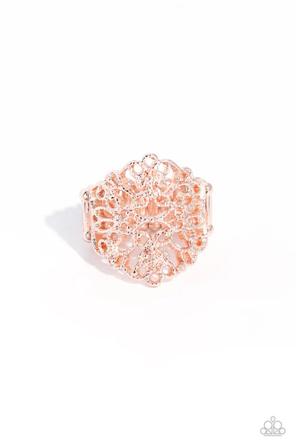 Paparazzi ♥ Glistening Gentry - Rose Gold ♥ Ring