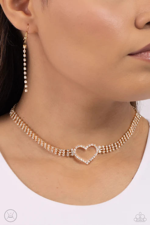 Paparazzi ♥ Rows of Romance - Gold ♥ Necklace