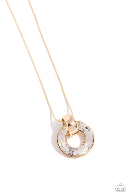 Paparazzi ♥ Timeless Triumph - Gold ♥ Necklace