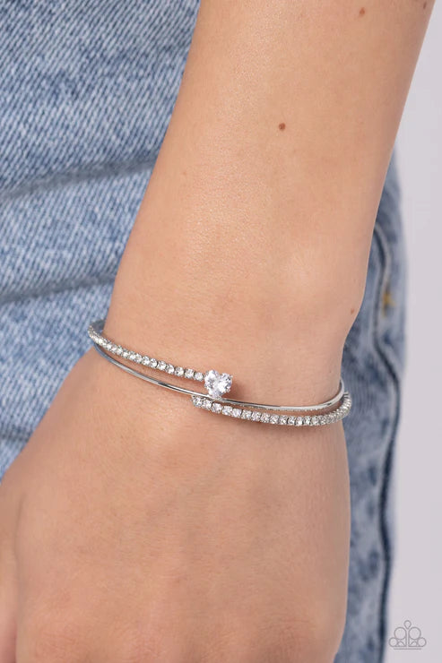 Paparazzi ♥ Sensational Sweetheart - White ♥ Bracelet