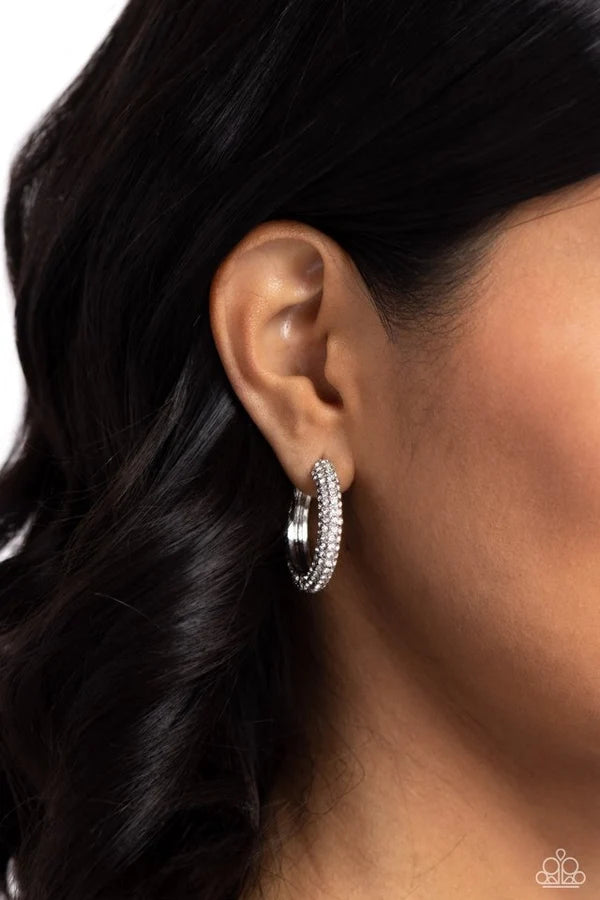 Paparazzi ♥ Glowing Praise - White ♥ Earrings