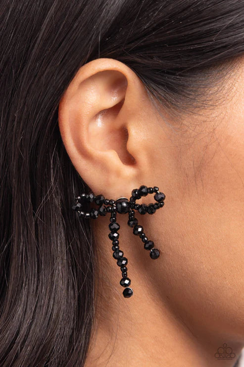 Paparazzi ♥ The BOW Must Go On - Black ♥ Post Earrings