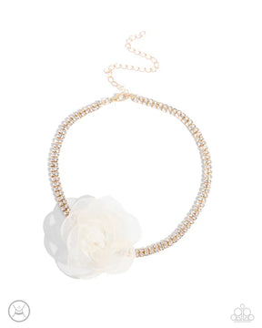Paparazzi ♥ Rosy Range - Gold ♥ Necklace