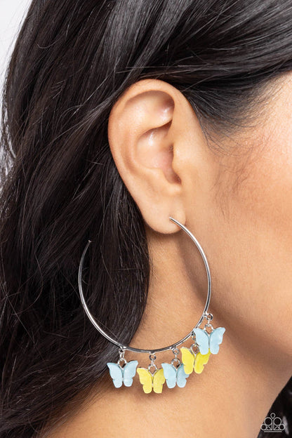 Paparazzi ♥ Bemusing Butterflies - Blue ♥ Earrings