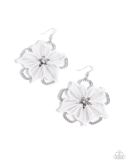 Paparazzi ♥ Refined Recognition - White ♥ Earrings