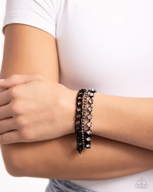 Paparazzi ♥ Colorful Canvas - Black ♥ Bracelet