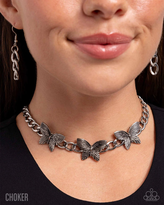 Paparazzi ♥ Aerial Ambition - Silver ♥ Necklace