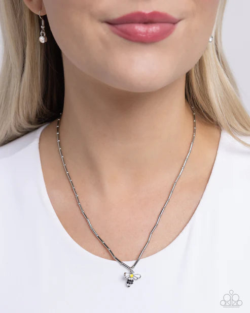 Paparazzi ♥ Bees Knees - Yellow ♥ Necklace