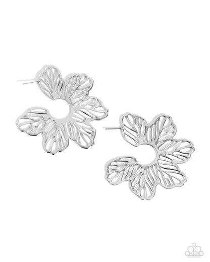 Paparazzi ♥ Floral Fame - Silver ♥ Earrings