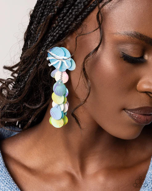 Paparazzi ♥ Under the Waves - Blue ♥ Post Earrings