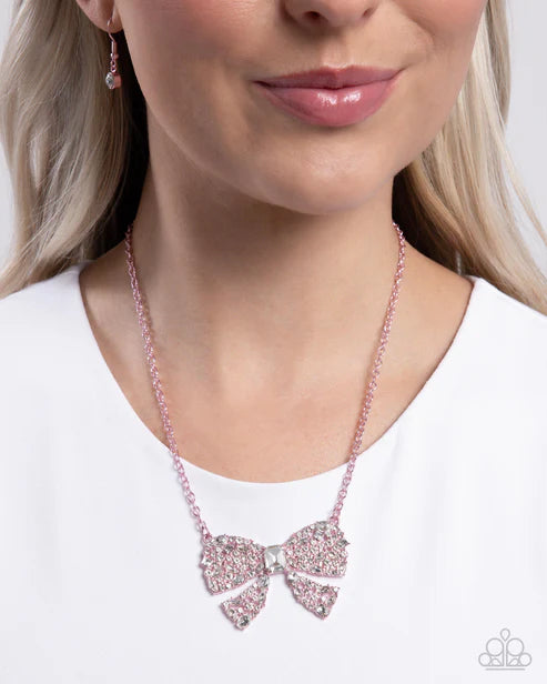 Paparazzi ♥ Bewitching Bow - Pink ♥ Necklace