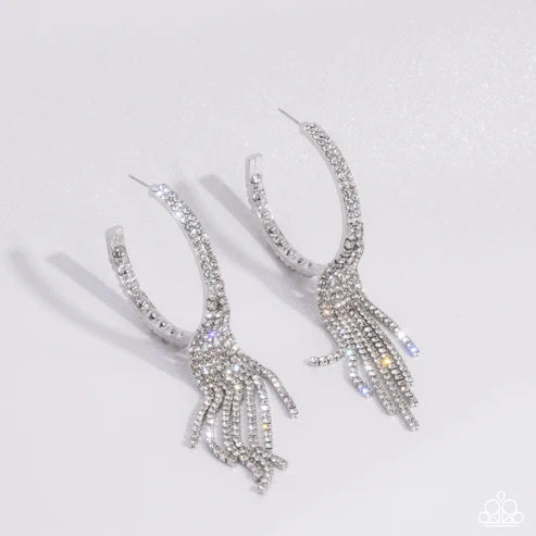 Paparazzi ♥ Jaw-Dropping Jubilee - White ♥ Earrings