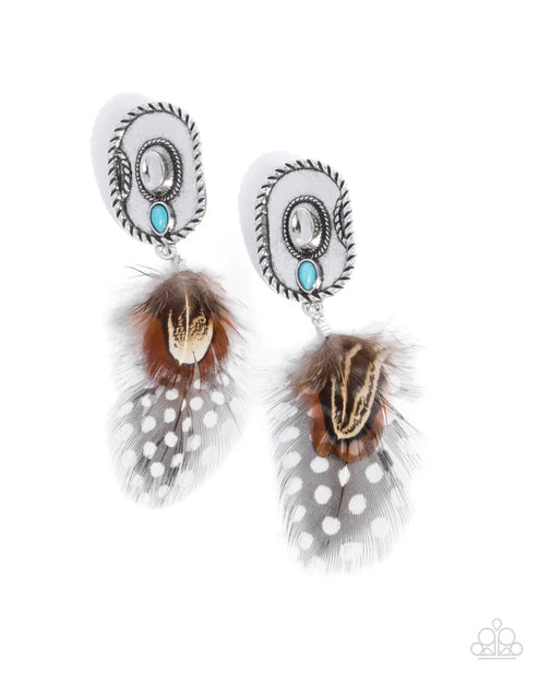 Paparazzi ♥ Feathered Fairy Tale ♥ Post Earrings