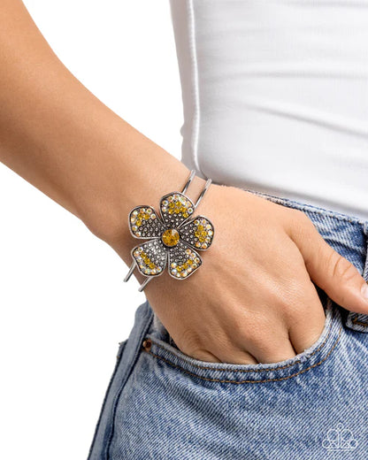 Paparazzi ♥ Bedazzled Bloom - Yellow ♥ Bracelet