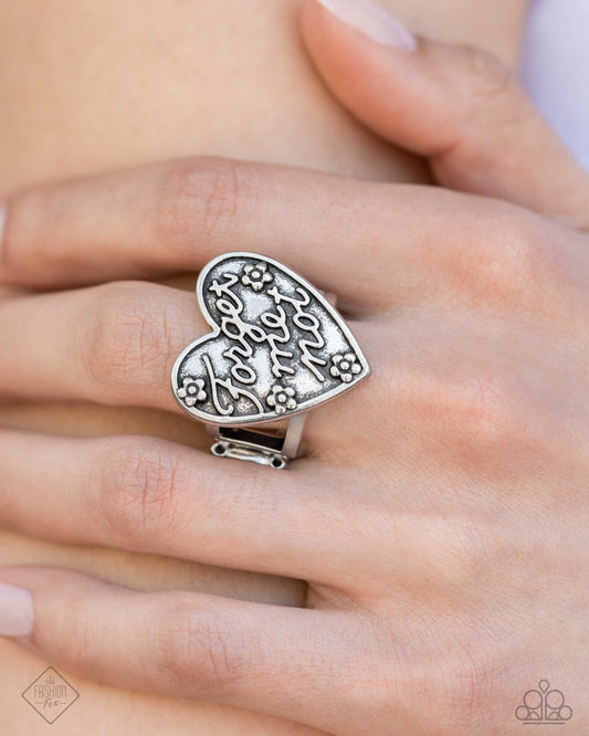 Paparazzi ♥ Rustic Remembrance - Silver ♥ Ring