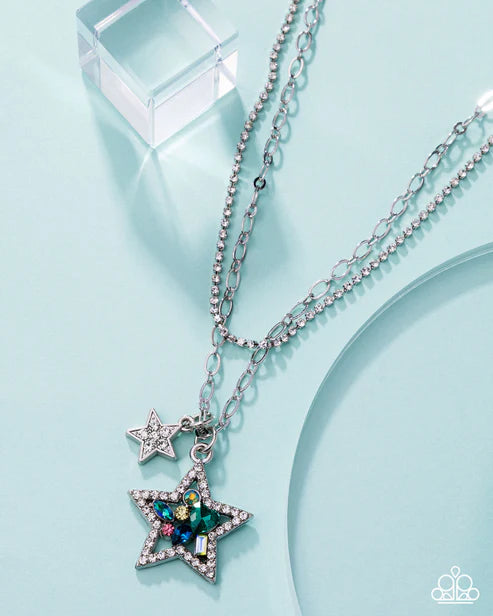 Paparazzi ♥ Stackable Stars - Green ♥ Necklace